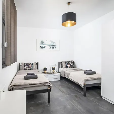 Casa vacanze 4 Sz Mit Bad En Pool Und Sommerkueche By Interhome Medolino